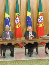 Dirigentes de Brasil e Portugal firmam parceria em ciência e tecnologia